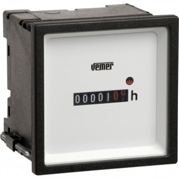 https://www.inelmatec.be/4259-thickbox/ve157400-vemer-hm72-024-compteur-horaire-72x72-24-vac-ve157400-fonction-36-x-24-mm-type-compteur-horaire-tension-24-va-inbouw-72.jpg